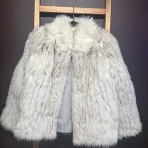 Excellent Condition Women's Saga Fox Fur Coat size Large